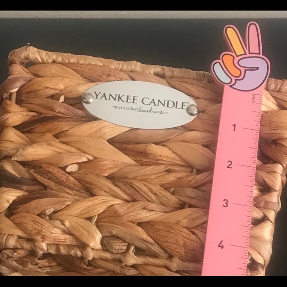 New Yankee Candle Empty Woven Decor/Accent Basket - Picture 7 of 16